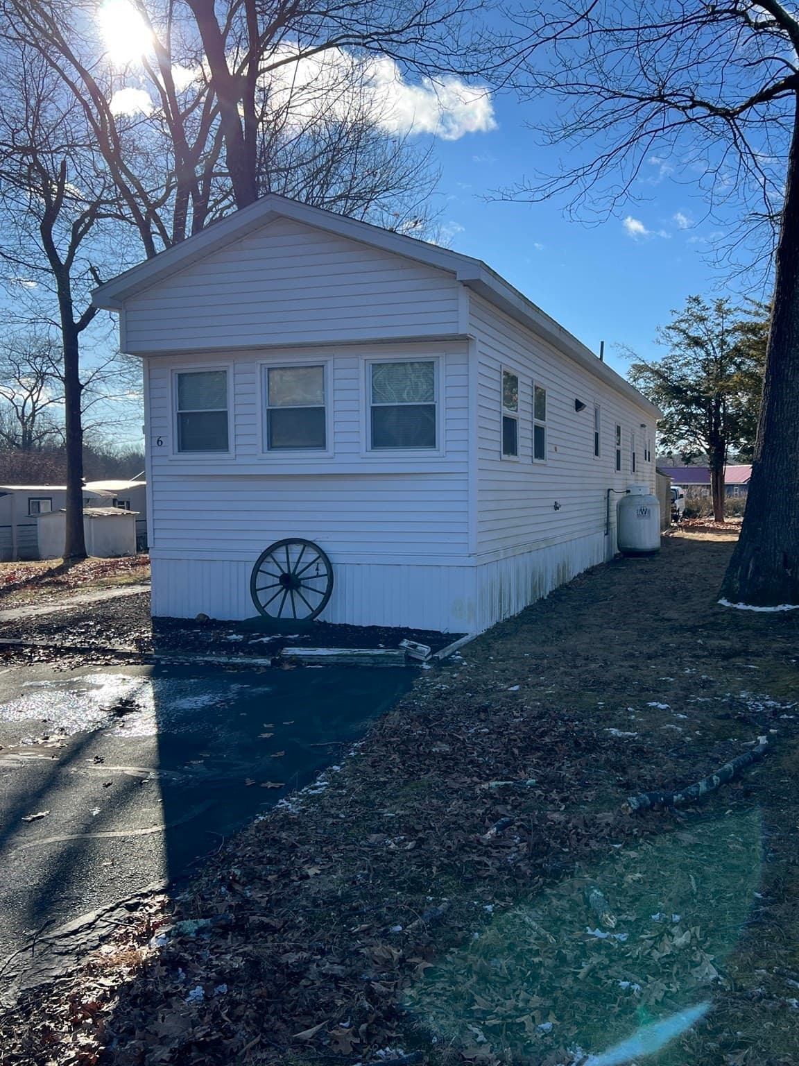 Mobile Home at 6 Stagecoach Drive, Brookfield MA 01506, Brookfield, photo 4 of 14