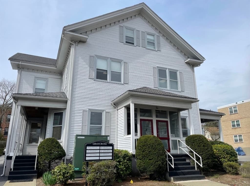 1070 Mass Ave # B, Arlington MA 02474