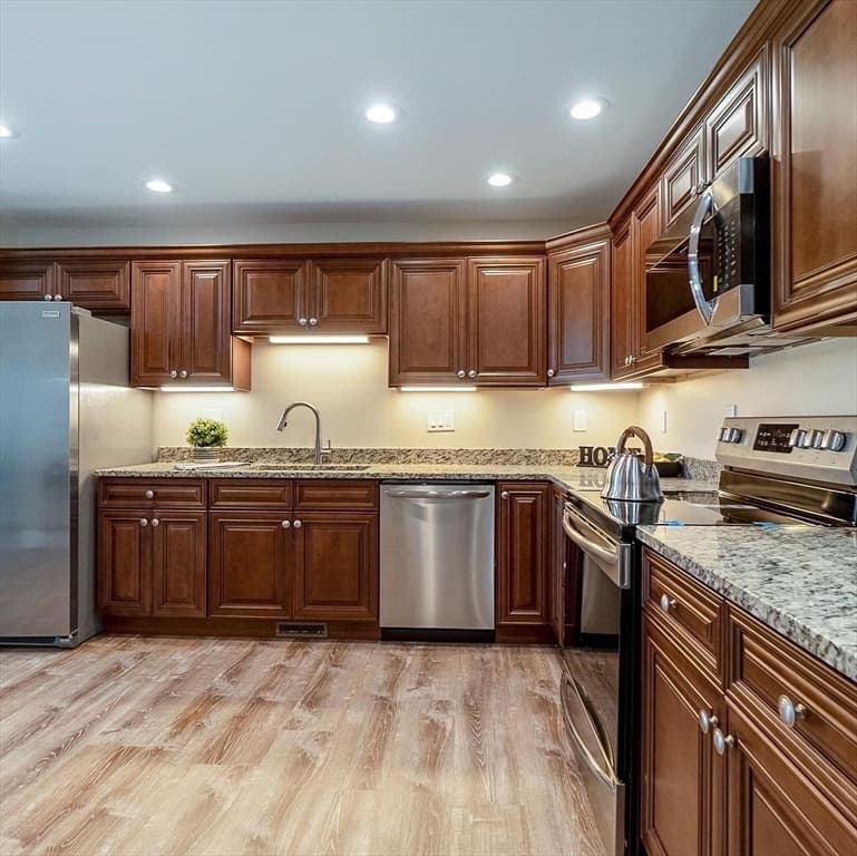 4 Sabrina Way # F, Agawam MA 01001 photo 9
