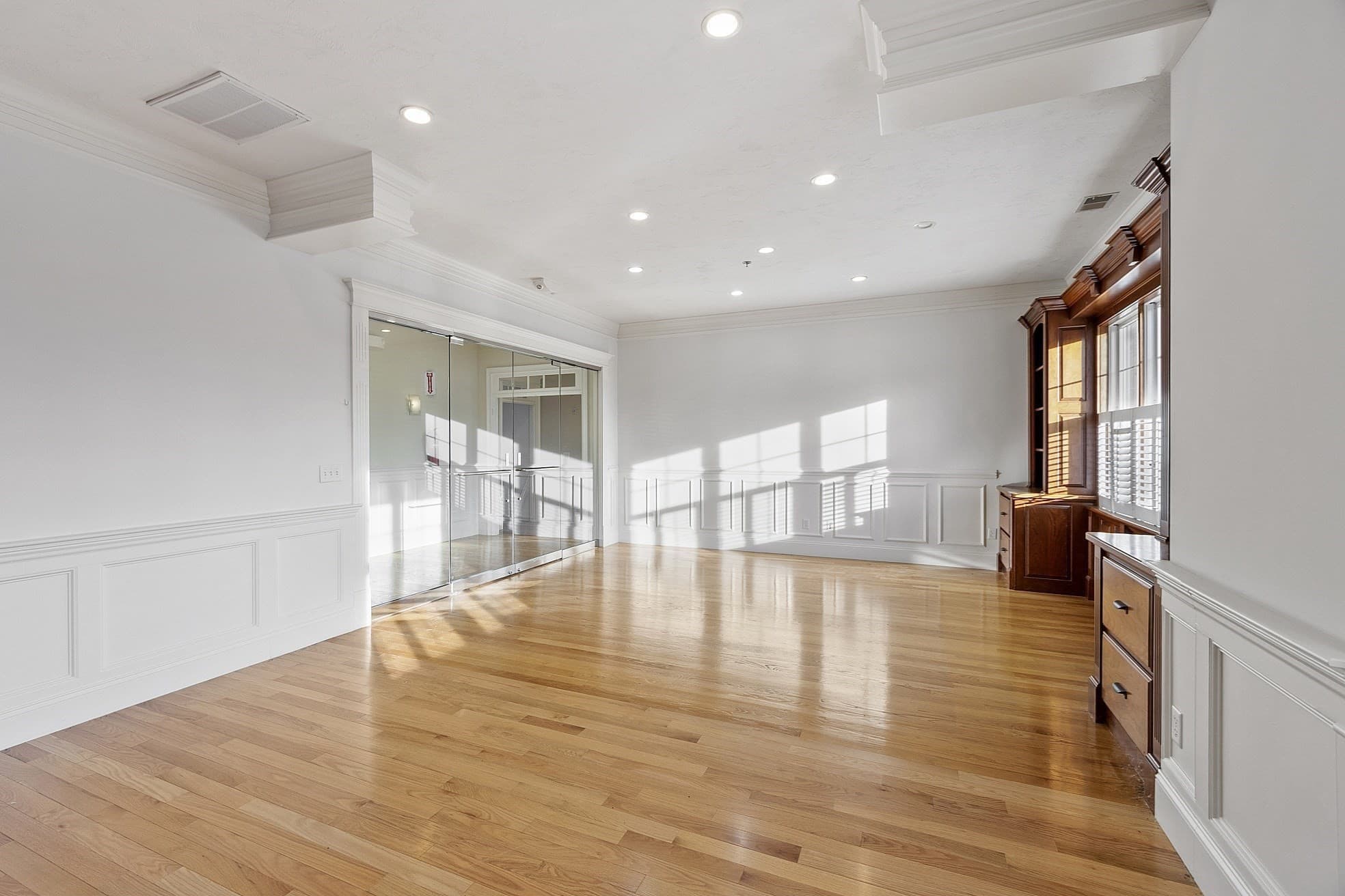 Commercial Sale at 307 Grafton St, Shrewsbury MA 01545, Shrewsbury, photo 23 of 39