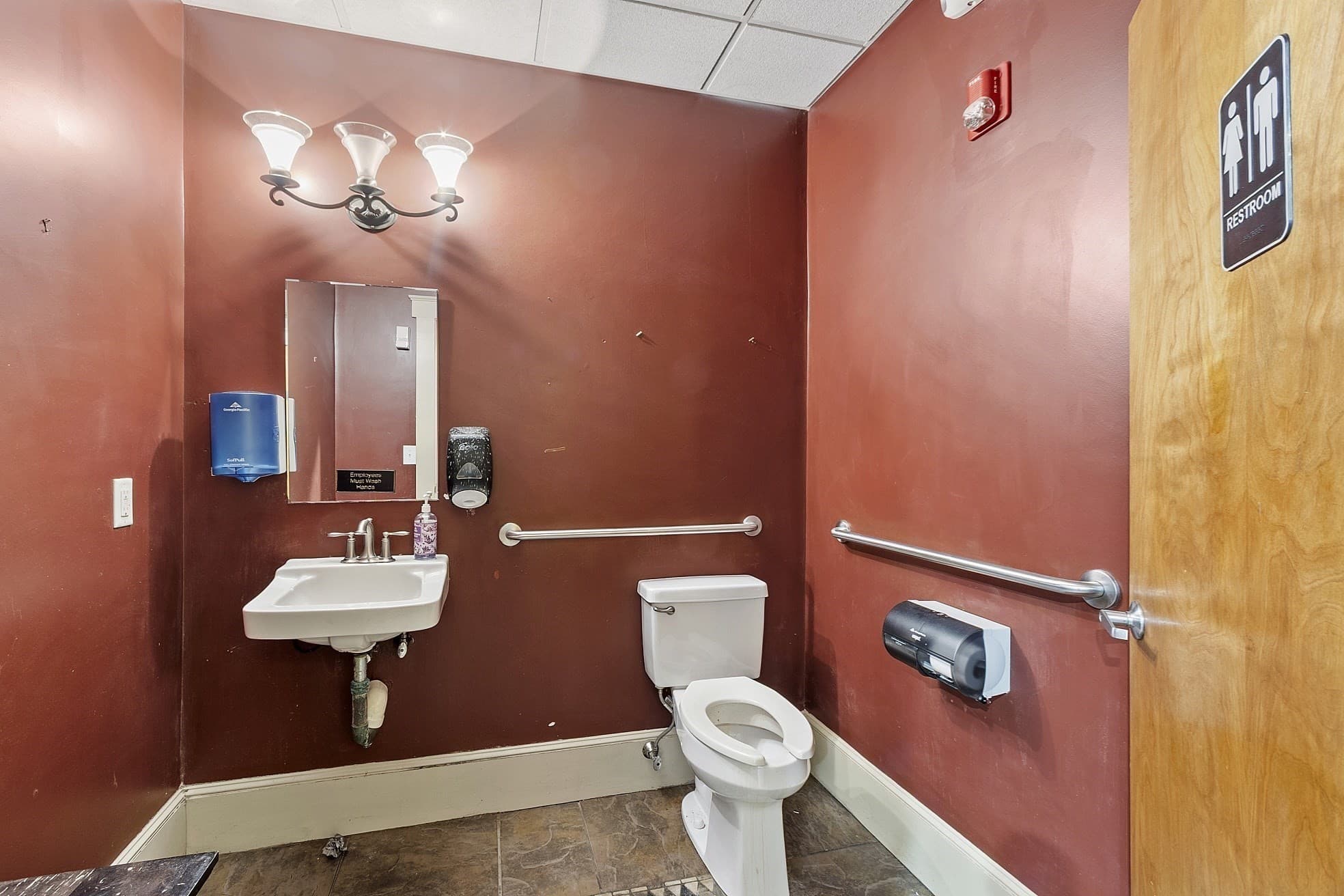Commercial Sale at 307 Grafton St, Shrewsbury MA 01545, Shrewsbury, photo 16 of 39