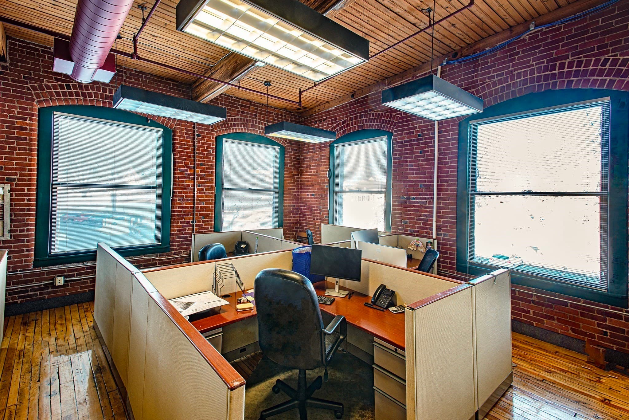 Commercial Sale at 320 Riverside Dr # 1, Northampton MA 01062, Northampton, photo 4 of 26
