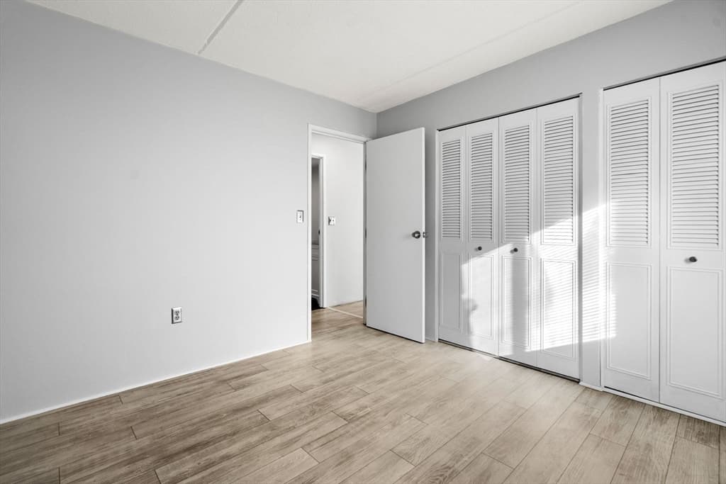 Condominium at 159 Franklin # E6, Stoneham MA 02180, Stoneham, photo 17 of 22