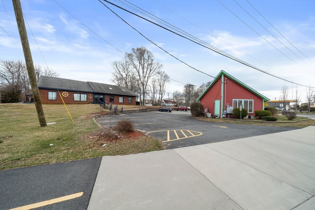Business Opportunity at 300 Main St, Bourne MA 02532, Bourne, photo 6 of 16