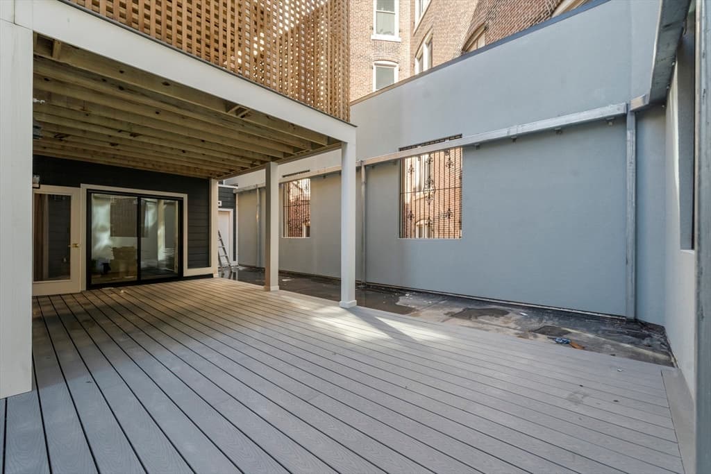 Condominium at 51 North Margin St # 1, Boston MA 02113, photo 15 of 19