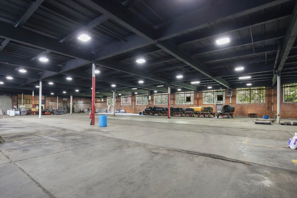 Commercial Sale at 19 Mendon St, Uxbridge MA 01569, photo 4 of 16