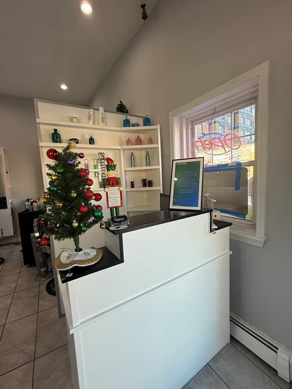 617 Broadway, Everett MA 02149 photo 3