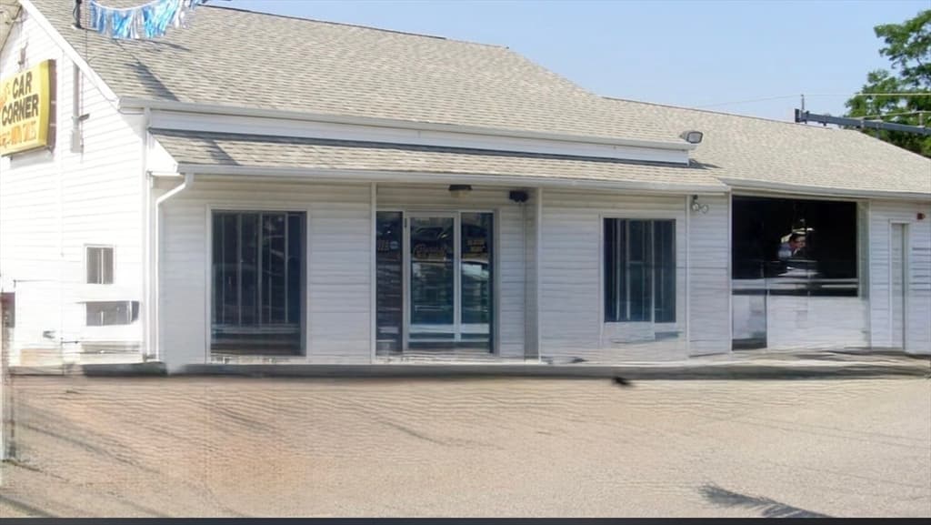 295 Huntington Ave, Providence RI 02909