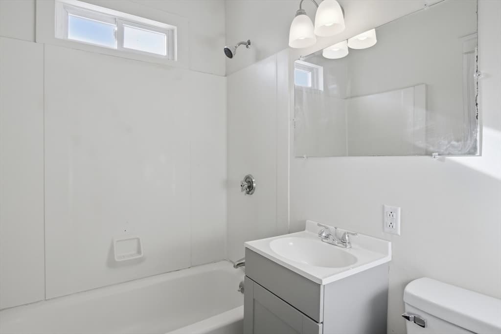 Commercial Sale at 17 Fairbanks Street, Worcester MA 01610, Worcester, photo 25 of 40