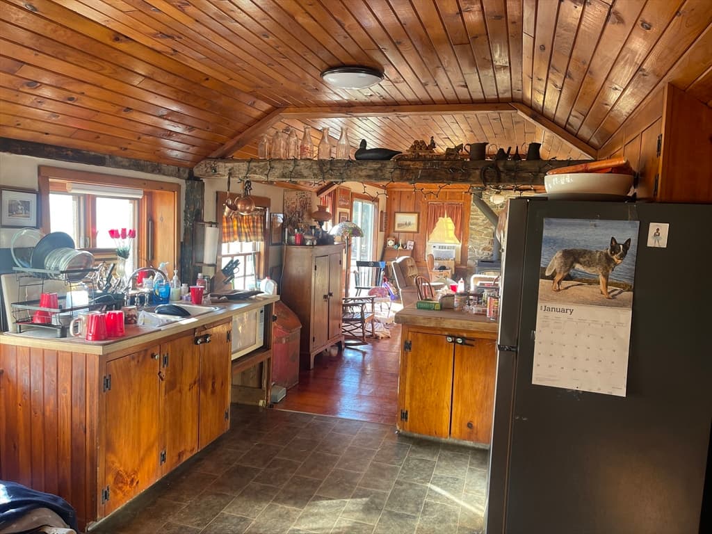 295 Cherry St, Middleboro MA 02346 photo 41