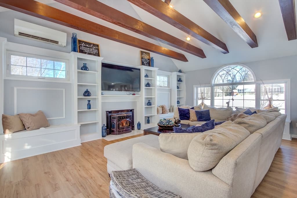 Single Family Residence at 66 Victoria Ln, Templeton MA 01468, Templeton, photo 10 of 33