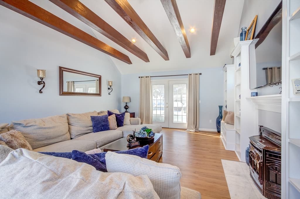 Single Family Residence at 66 Victoria Ln, Templeton MA 01468, Templeton, photo 14 of 33