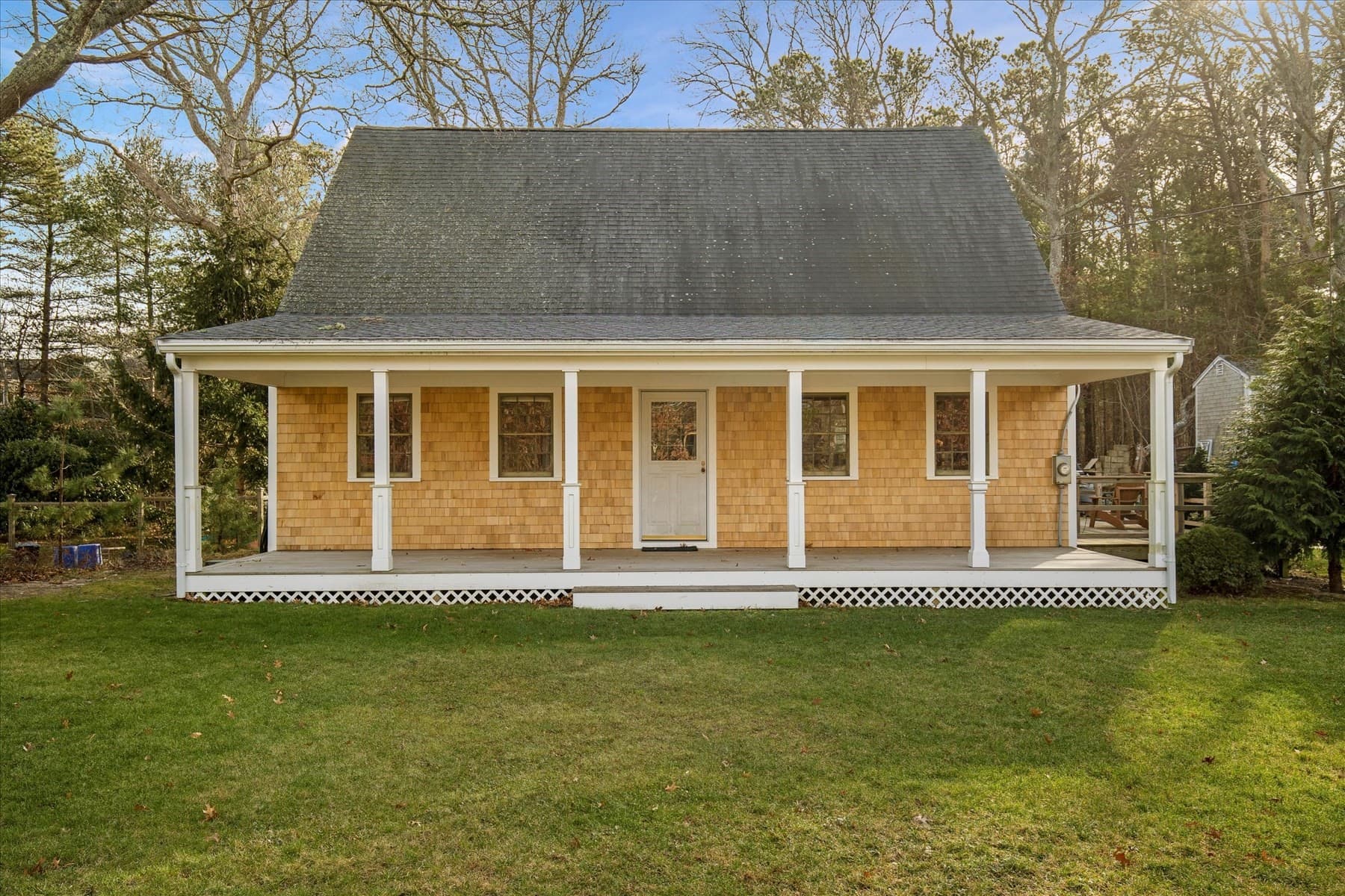 116 Franklin Ter, Tisbury MA 02568