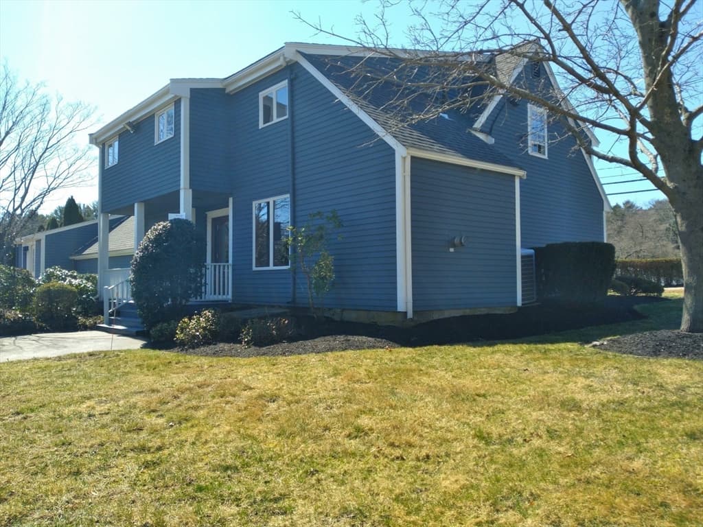 Commercial Sale at 159 Washington Street, Norwell MA 02061, photo 2 of 8