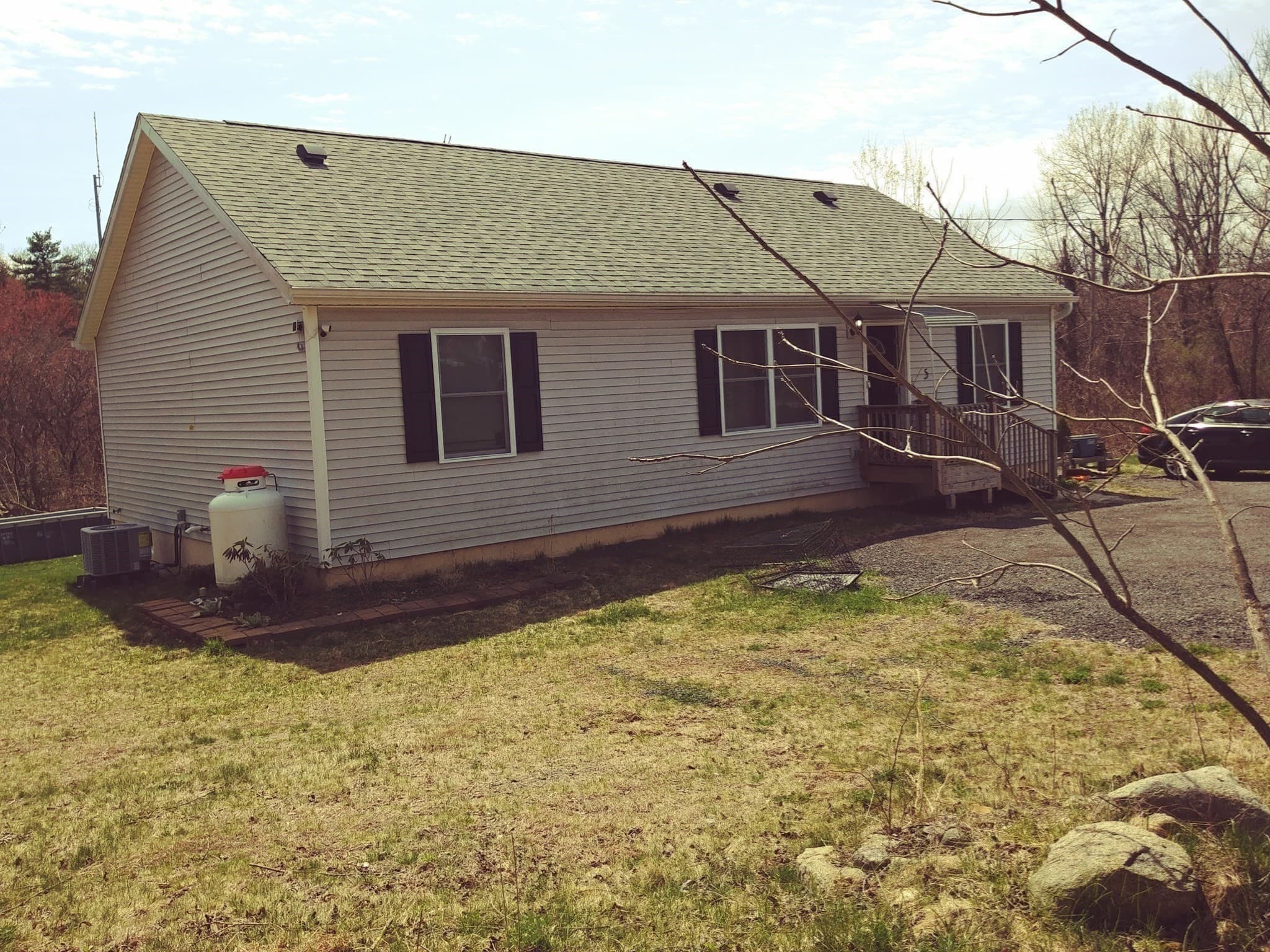 Single Family Residence at 5 Silver St, Wilbraham MA 01095, photo 4 of 19