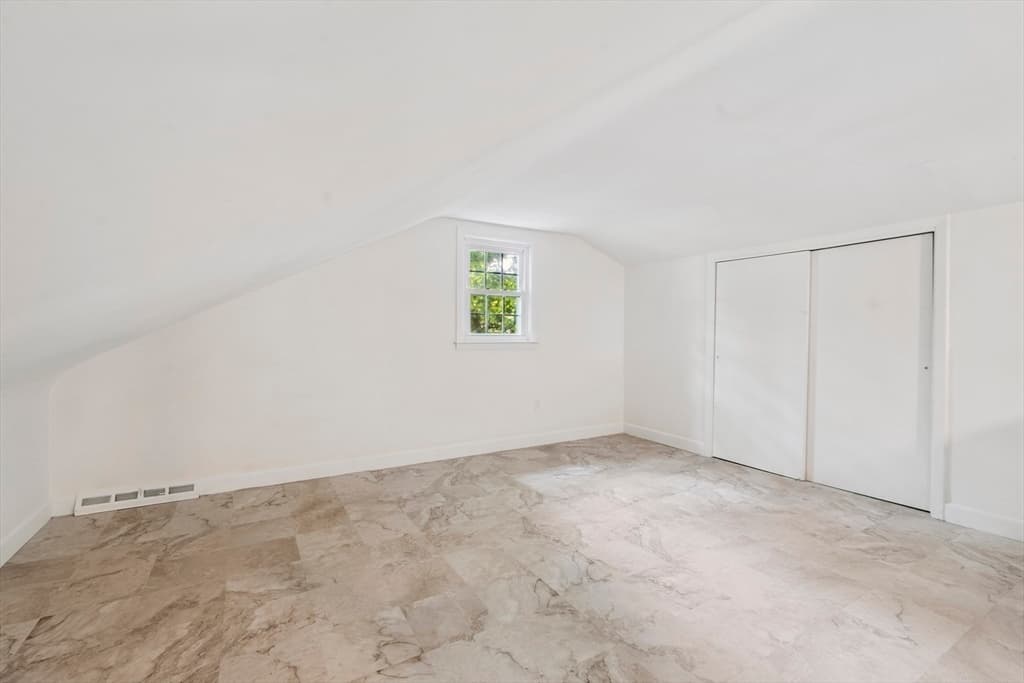 8 Captain's Lane, Mattapoisett MA 02739 photo 12