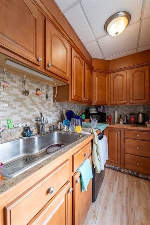 3 Family at 247 Shrewsbury St, Worcester MA 01604, photo 18 of 30