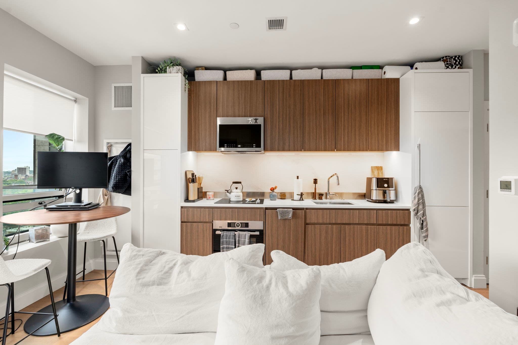 Condominium at 100 Shawmut Ave # 908, Boston MA 02118, photo 9 of 33