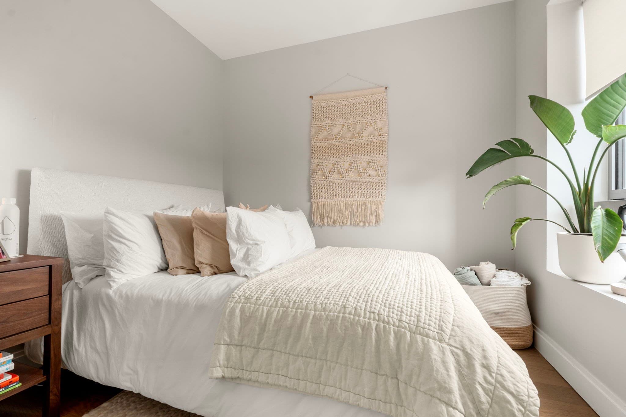 Condominium at 100 Shawmut Ave # 908, Boston MA 02118, photo 10 of 33