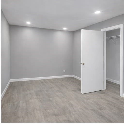 Single Family Residence at 87 Moreland St, Worcester MA 01609, photo 7 of 23