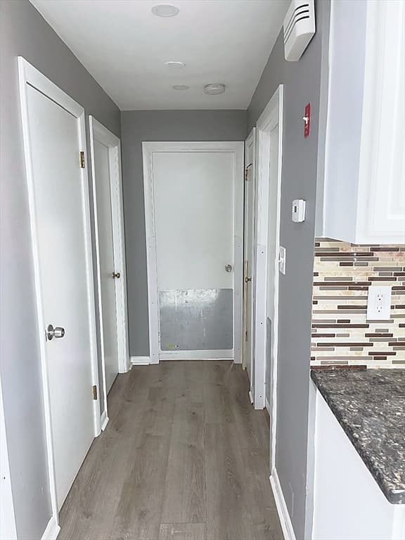 Single Family Residence at 87 Moreland St, Worcester MA 01609, photo 14 of 23