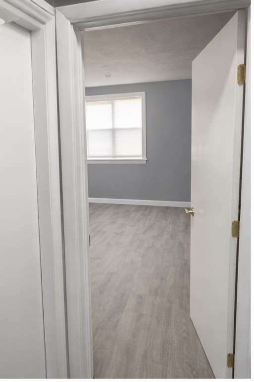 Single Family Residence at 87 Moreland St, Worcester MA 01609, photo 11 of 23