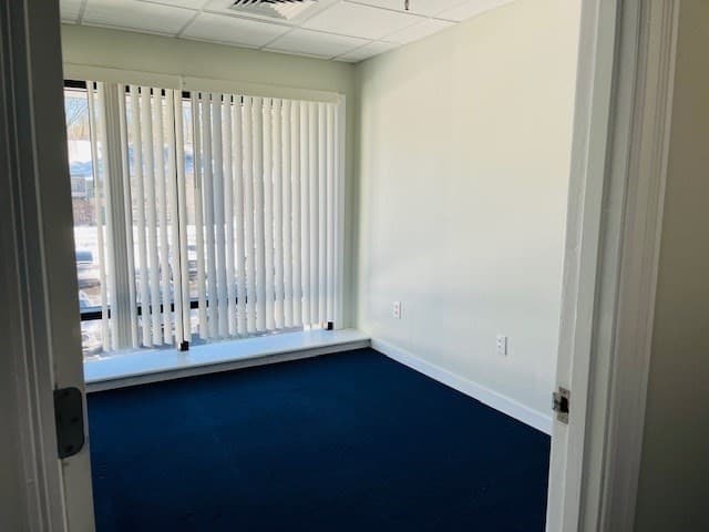 Commercial Sale at 90 Stiles Rd # 202, Salem NH 03079, Salem, photo 7 of 25