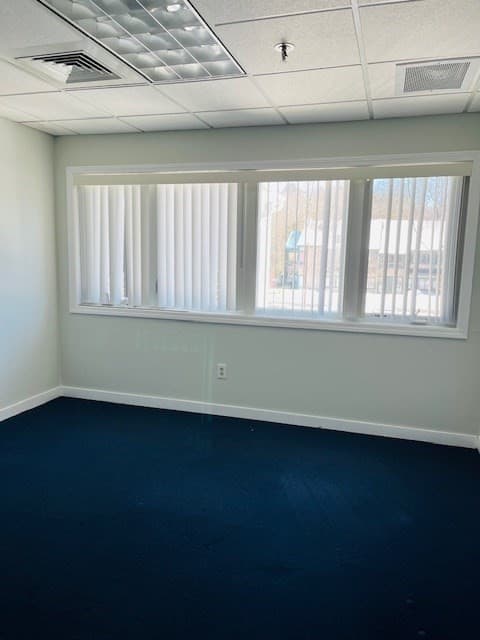 Commercial Sale at 90 Stiles Rd # 202, Salem NH 03079, Salem, photo 9 of 25