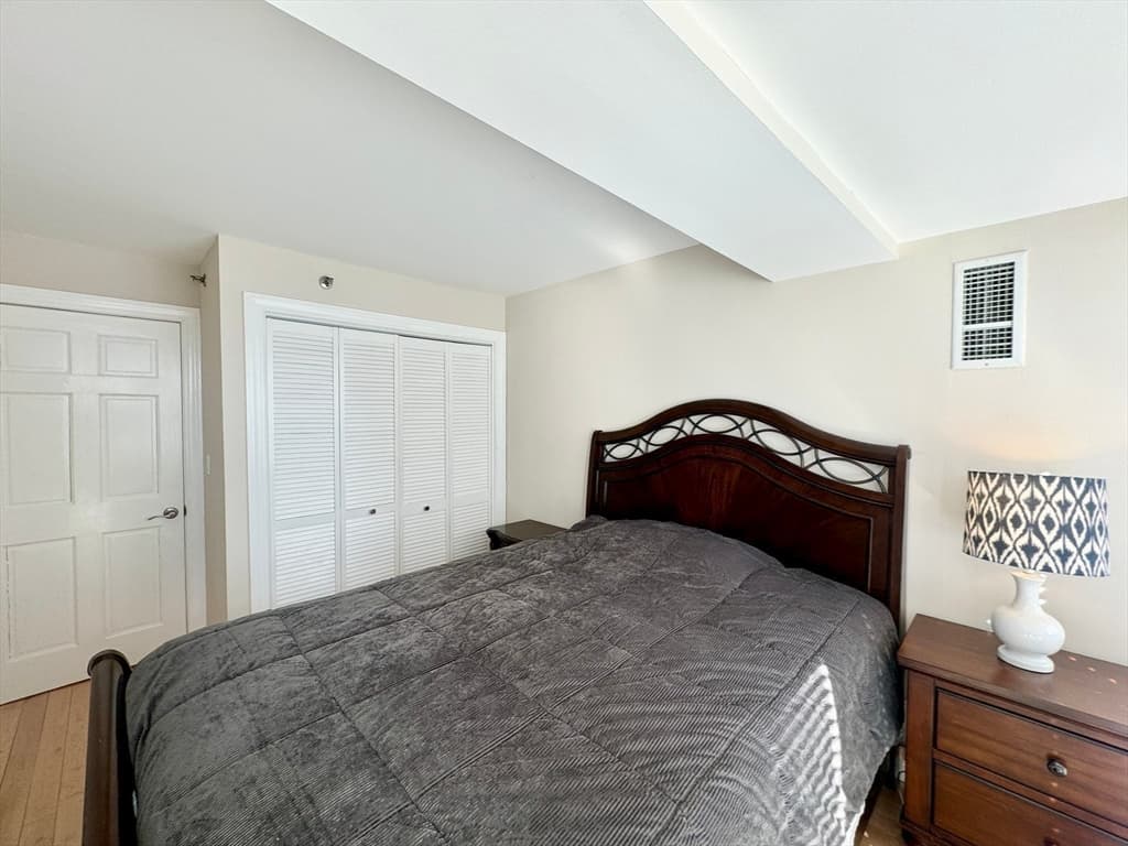 Condominium at 170 Tremont Street # 1604, Boston MA 02111, photo 12 of 19