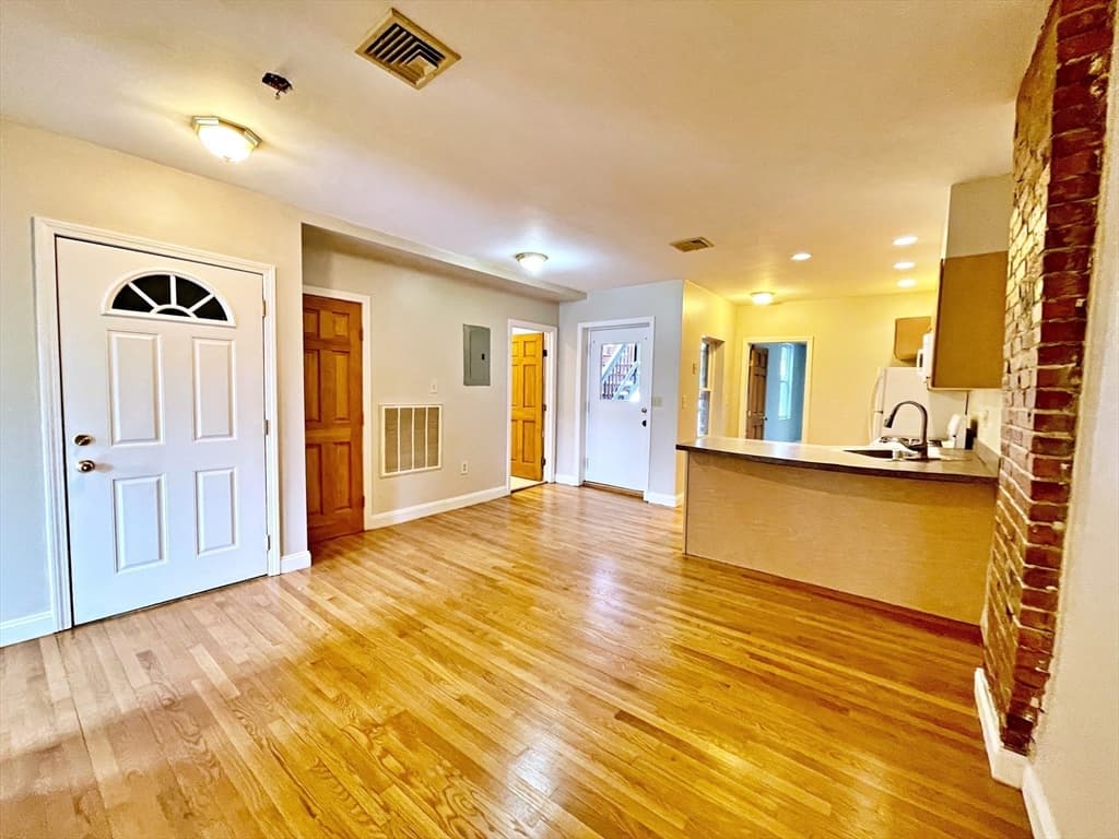 3 Family at 64 Trenton St, Boston MA 02128, Boston, photo 20 of 34