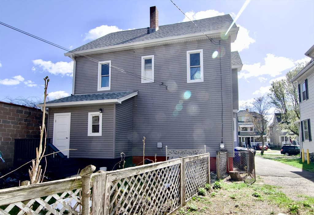 74 Kenwood Park, Springfield MA 01108 photo 3