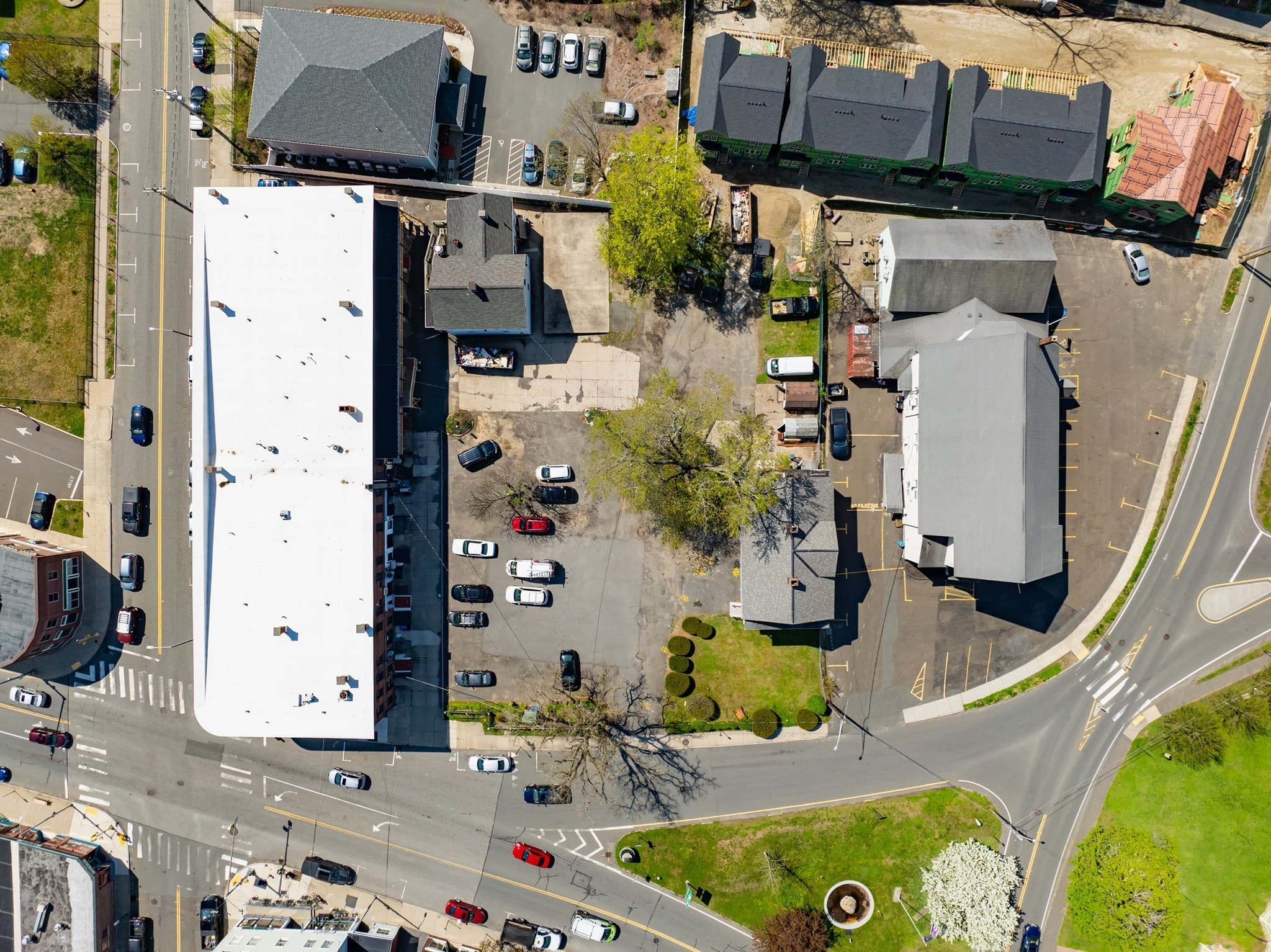 5+ Family - 5+ Units Up/Down at 76 Maple St, Northampton MA 01062, Northampton, photo 20 of 21