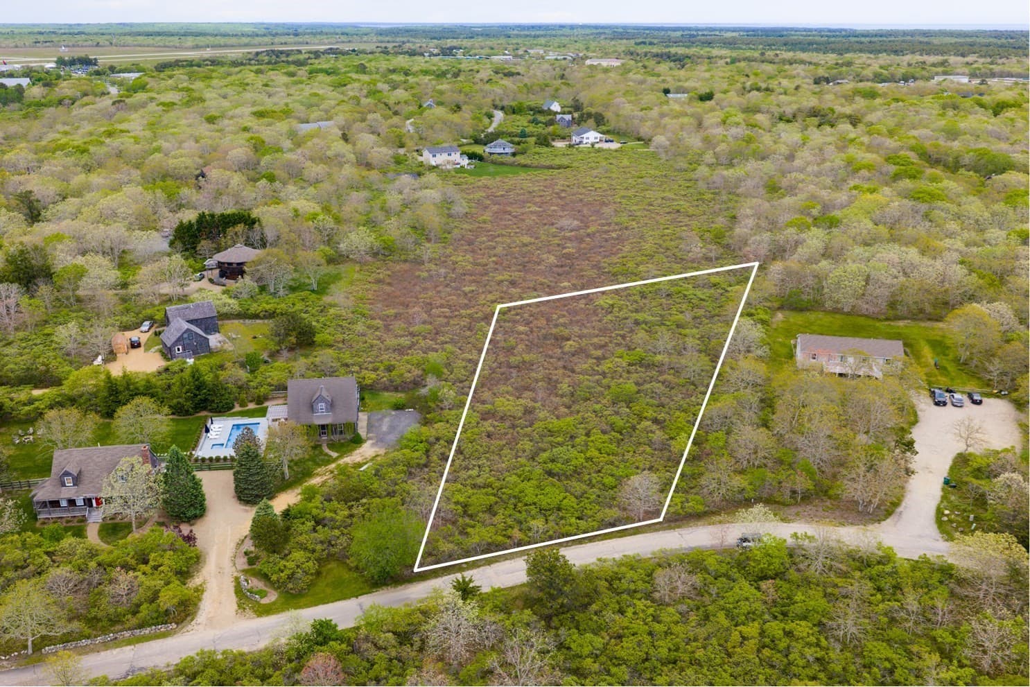 25 Coffins Field Rd, Edgartown MA 02539