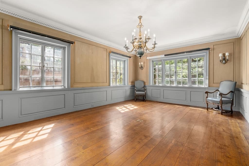 180 Ivy St, Brookline MA 02446 photo 12