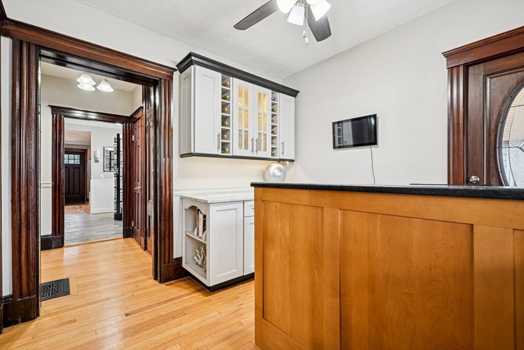 Commercial Sale at 327 Central Street, Saugus MA 01906, photo 11 of 31