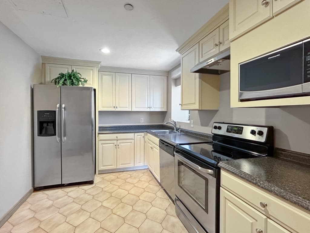 65 Lake Avenue # 1008, Worcester MA 01604 photo 29