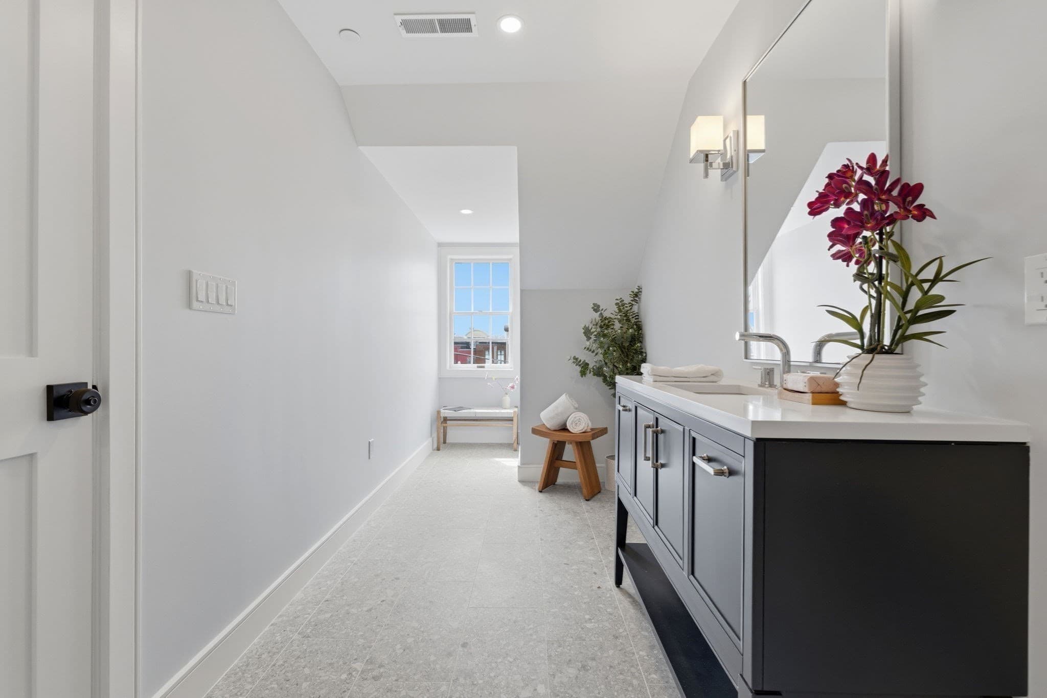 Condominium at 33 Chestnut St # 2, Andover MA 01810, photo 21 of 28