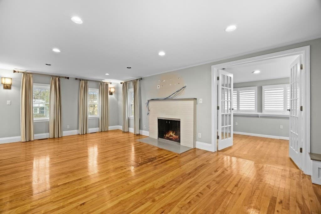 Single Family Residence at 66 Brookline St, Newton MA 02467, Newton, photo 4 of 29