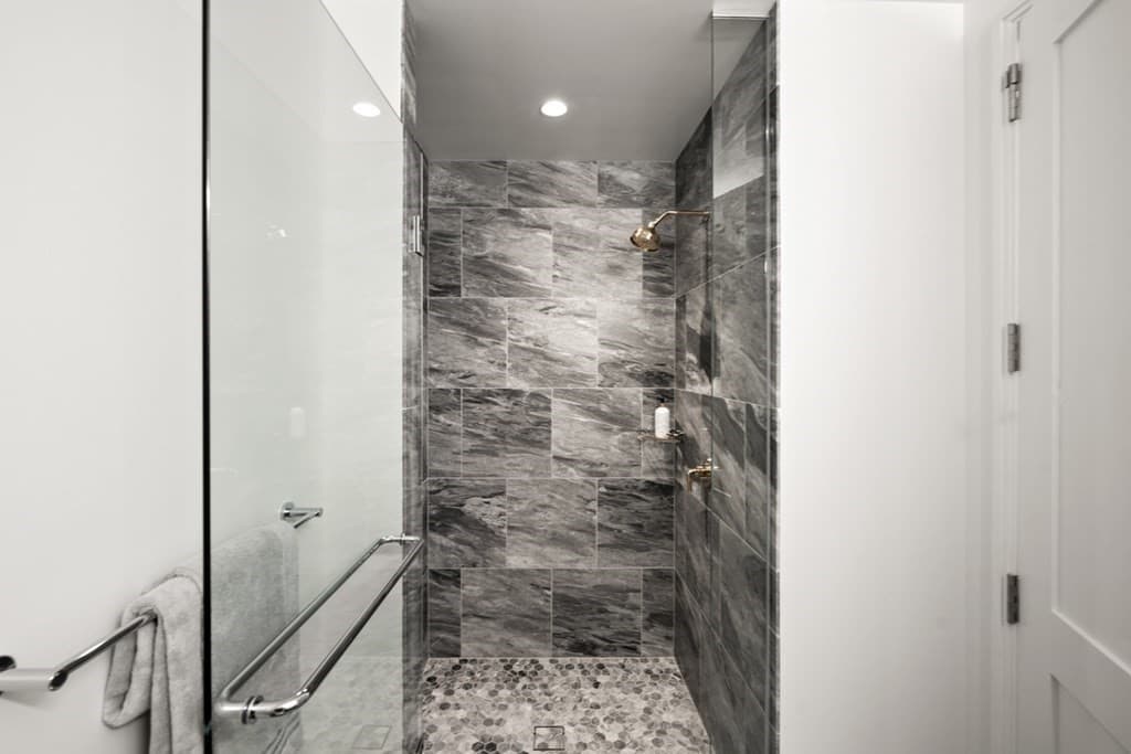 Condominium at 240 Devonshire Street # 5503, Boston MA 02110, photo 17 of 42