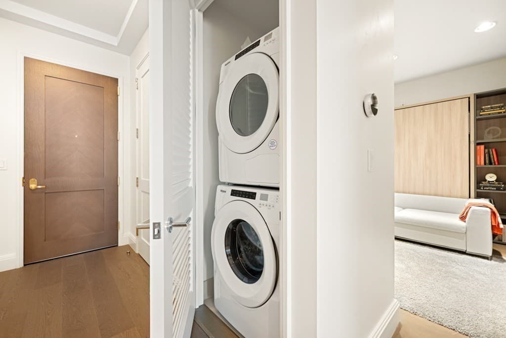 Condominium at 240 Devonshire Street # 5503, Boston MA 02110, photo 18 of 42