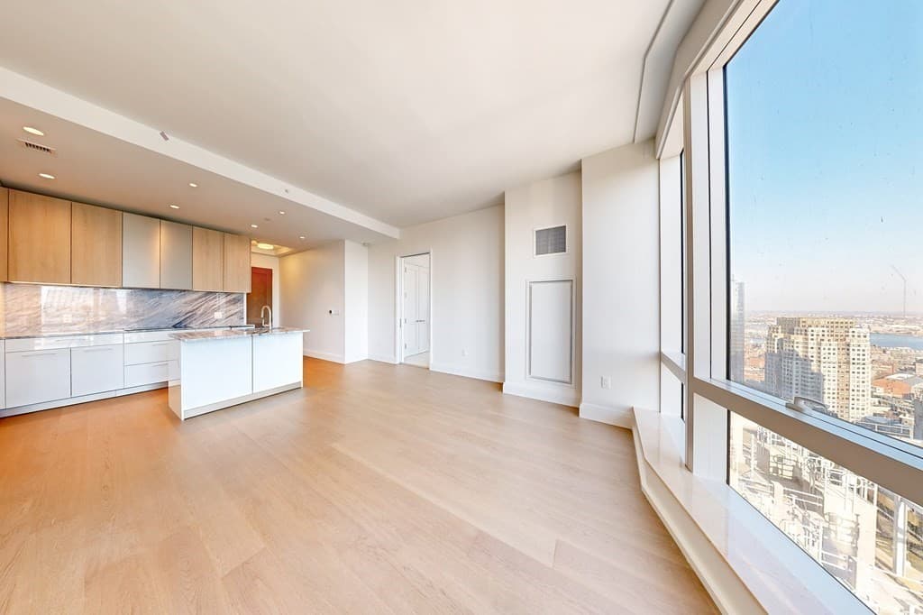240 Devonshire Street # 3811, Boston MA 02110