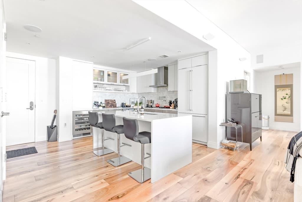 Condominium at 300 Pier 4 Blvd # 8A, Boston MA 02210, photo 7 of 39