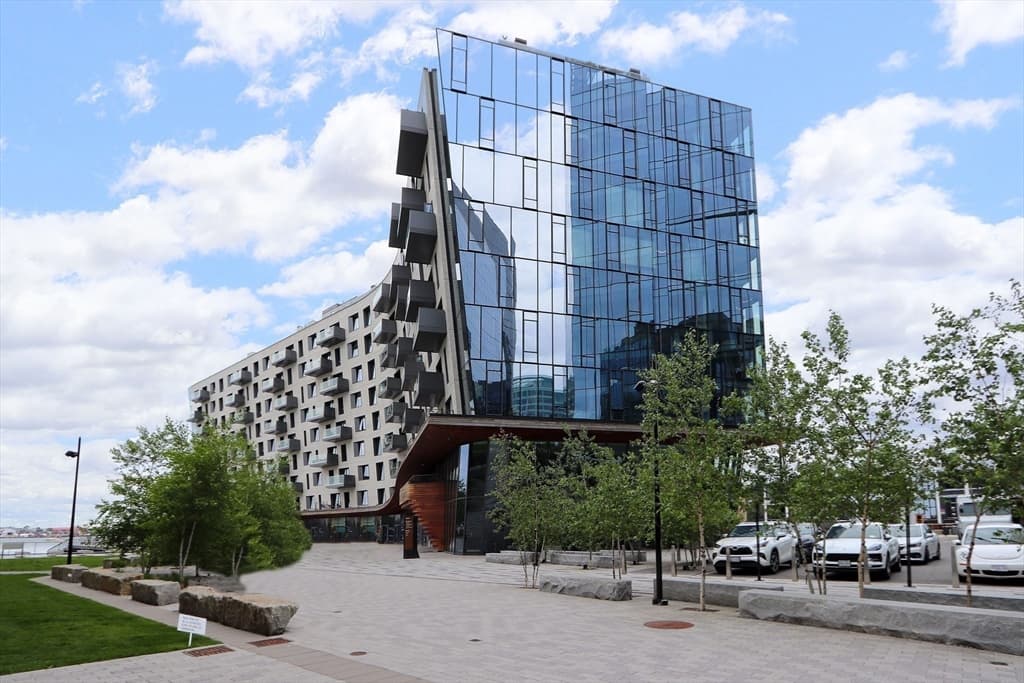 Condominium at 300 Pier 4 Blvd # 8A, Boston MA 02210, photo 38 of 39