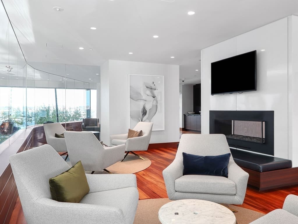 Condominium at 300 Pier 4 Blvd # 8A, Boston MA 02210, photo 35 of 39