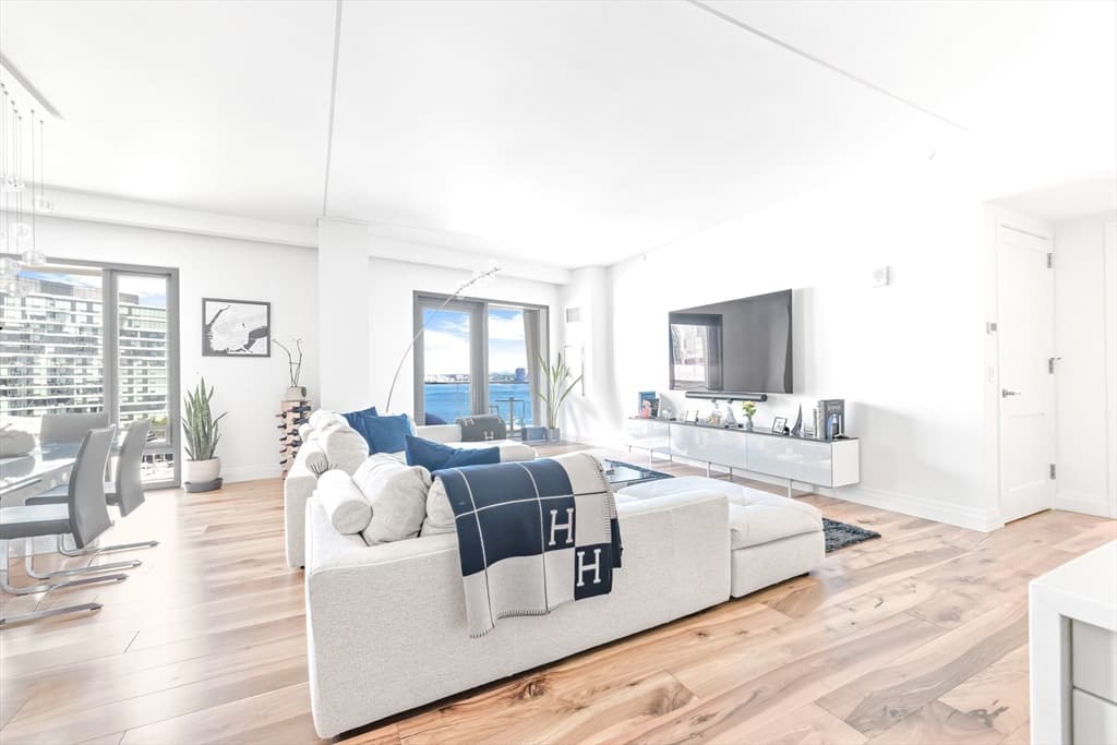 Condominium at 300 Pier 4 Blvd # 8A, Boston MA 02210, photo 4 of 39