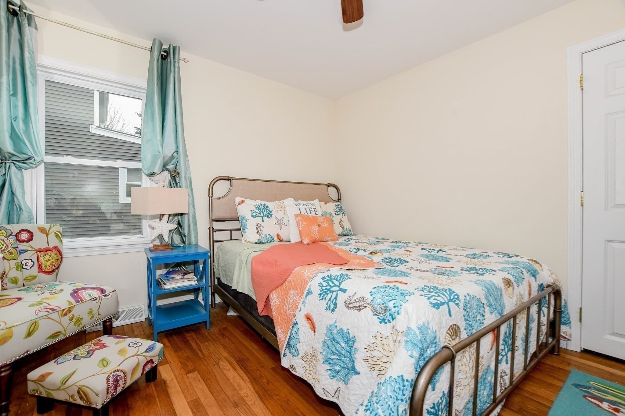 Single Family Residence at 58 Bayview Avenue, Fairhaven MA 02719, photo 18 of 42