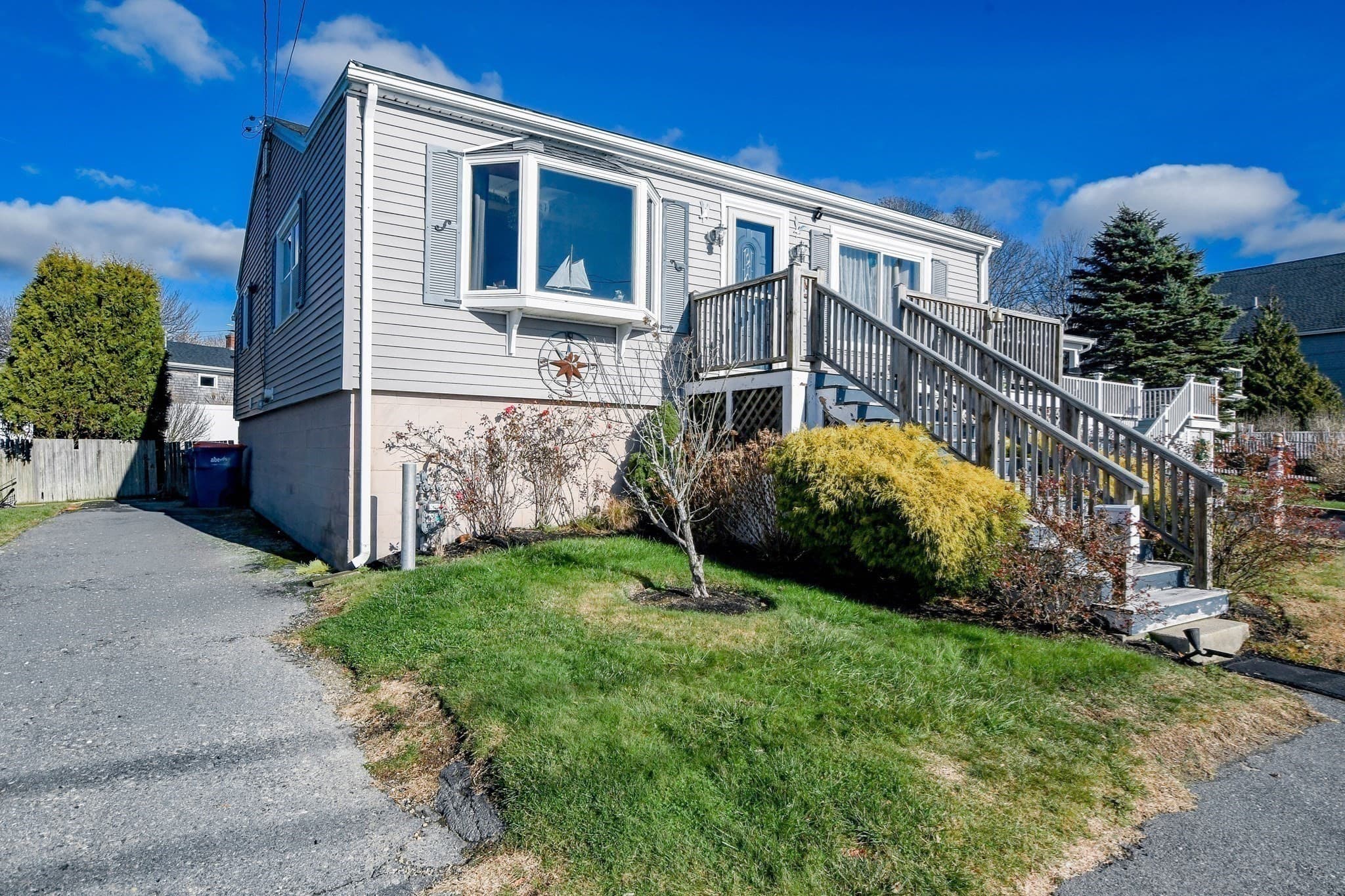Single Family Residence at 58 Bayview Avenue, Fairhaven MA 02719, photo 4 of 42