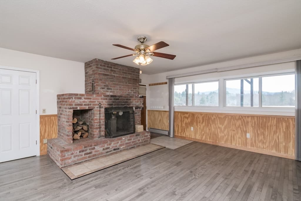 89 Potwine Ln, Amherst MA 01002 photo 6