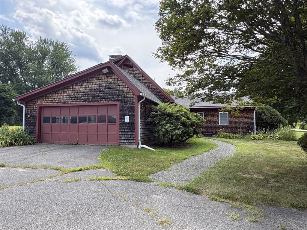 89 Potwine Ln, Amherst MA 01002 photo 39