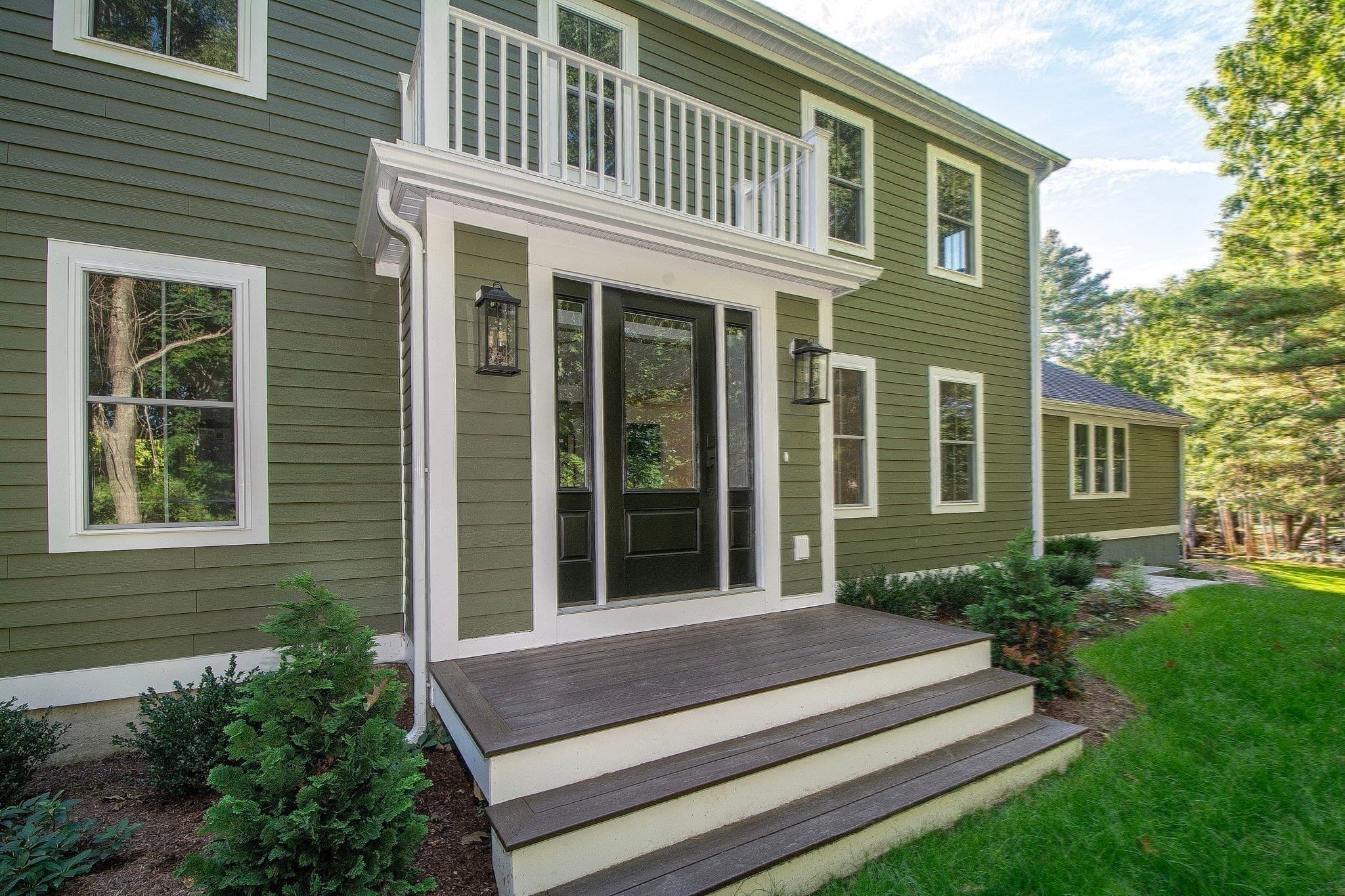 10 Popes Lane, Hingham MA 02043